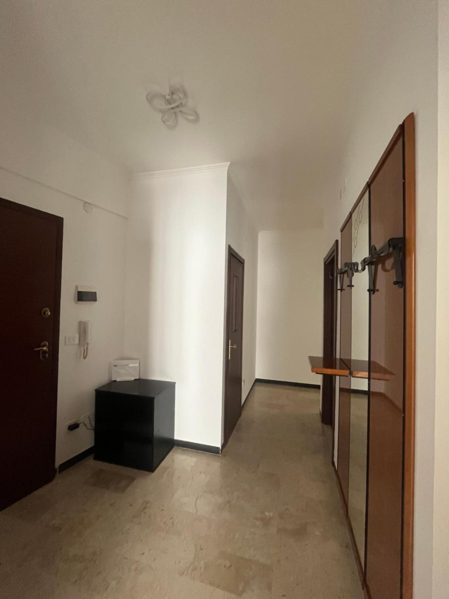 Casa Vacanze Tardy E Benech Savona Exterior photo